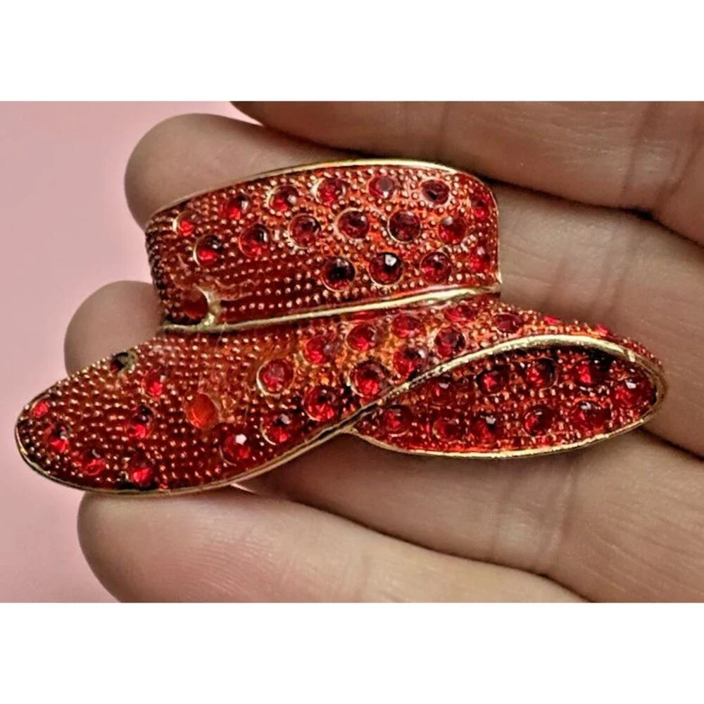 Vintage Red Rhinestone Hat Brooch 2” Gold Tone Crystal Cowboy Hat Pin